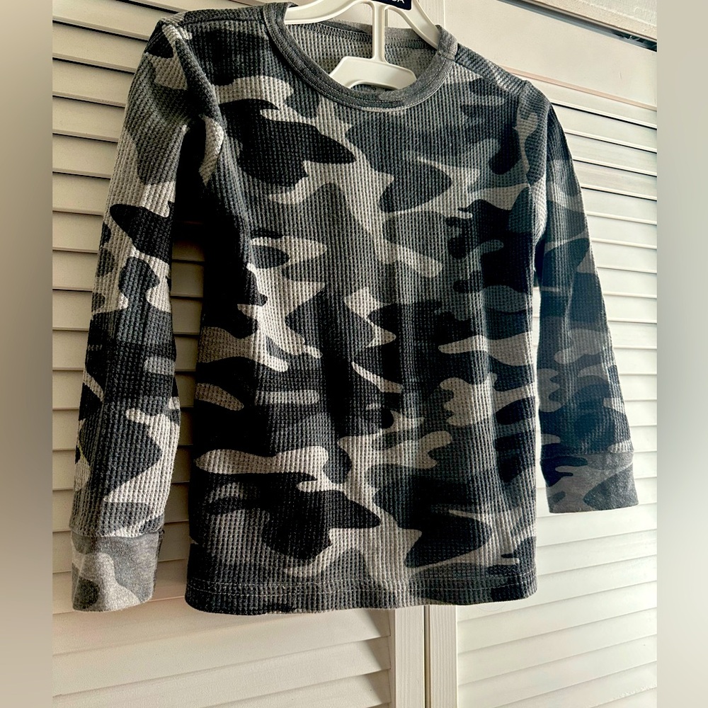 👦 Buzzcuts Boy’s Camo Thermal T-shirt